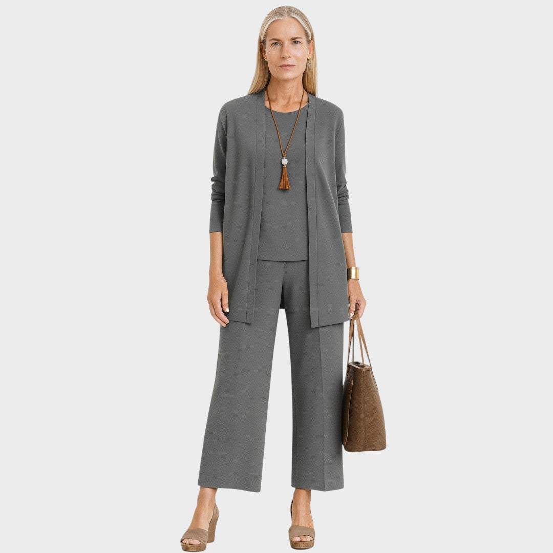 GINA – Set – Design Elegante 0