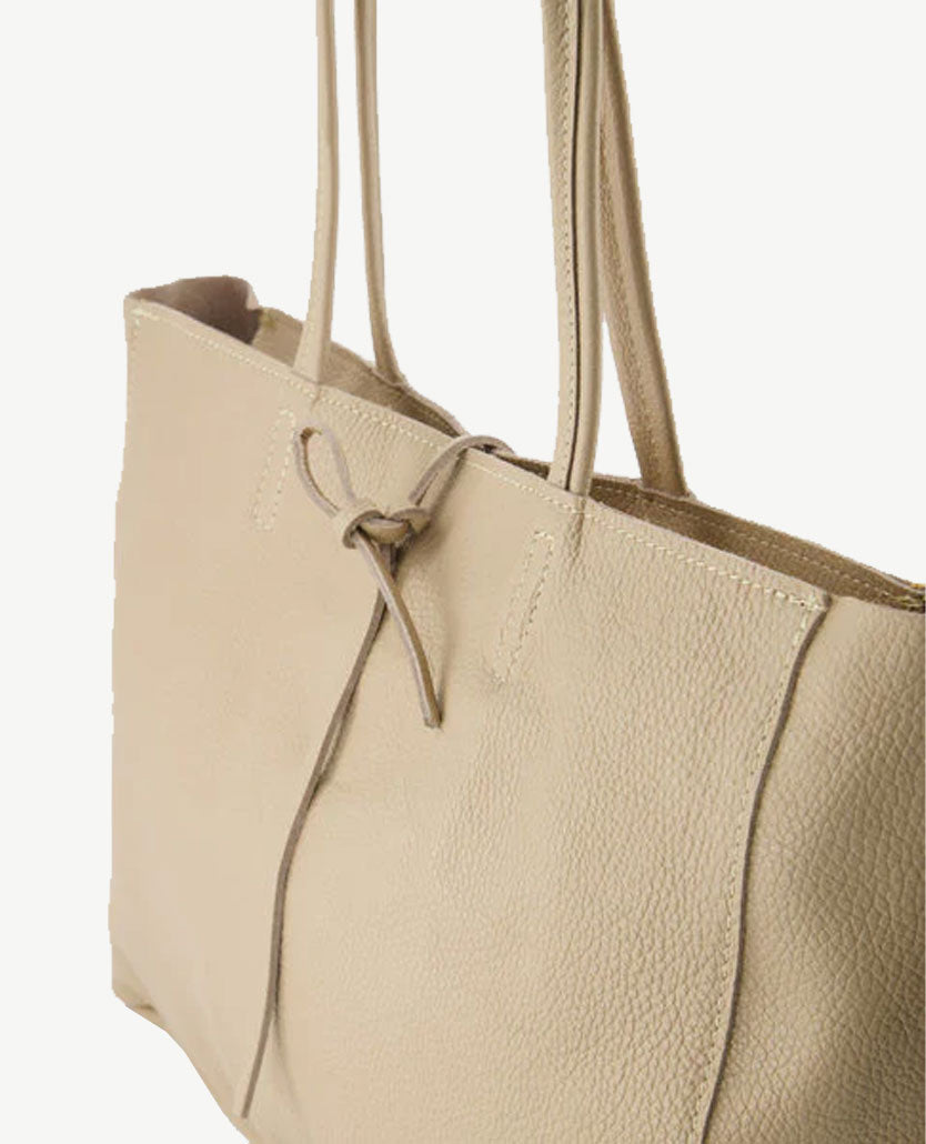 JULIA – Borsa grande con cerniera – Ampio spazio di archiviazione 1