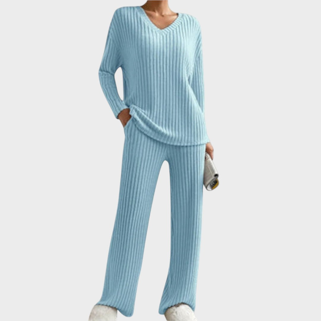 KATIA – Set Sportivo – Stile Minimalista 6