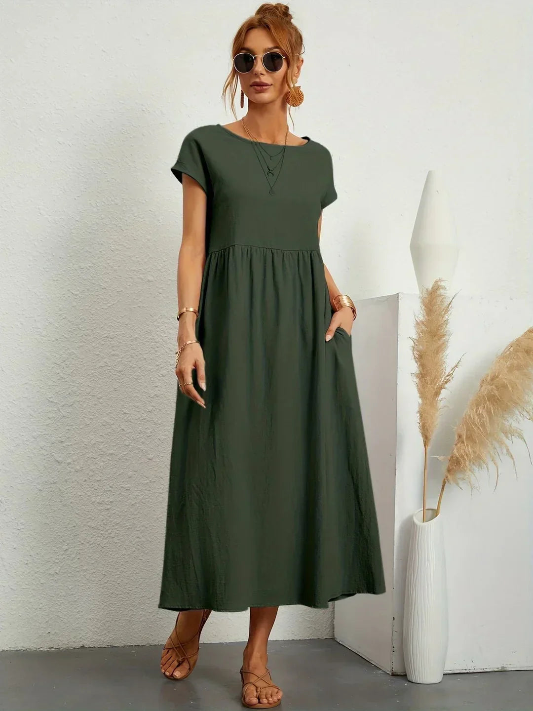 GABRIELLE | Abito midi elegante con silhouette fluida 12