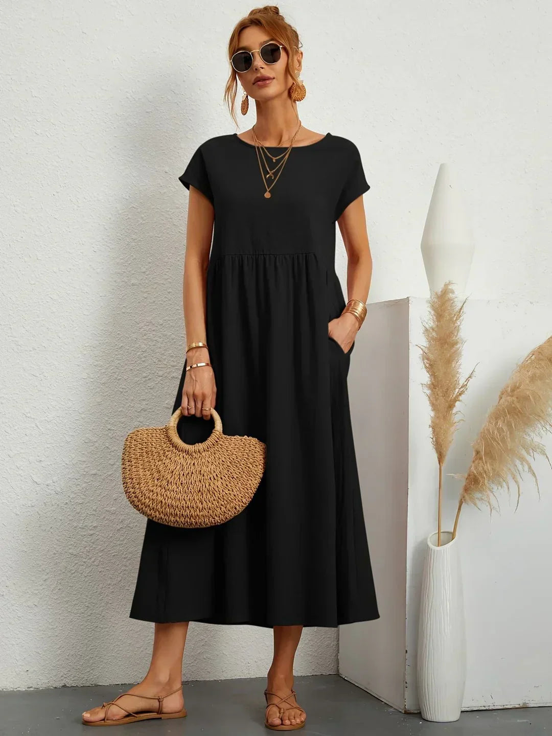 GABRIELLE | Abito midi elegante con silhouette fluida 4
