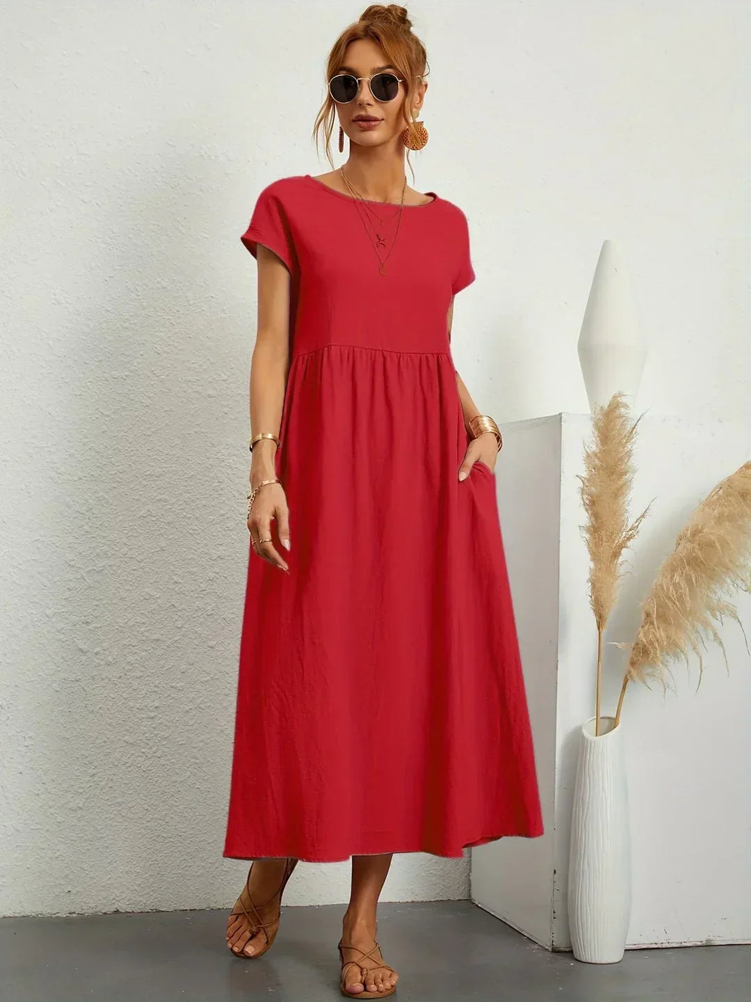 GABRIELLE | Abito midi elegante con silhouette fluida 8