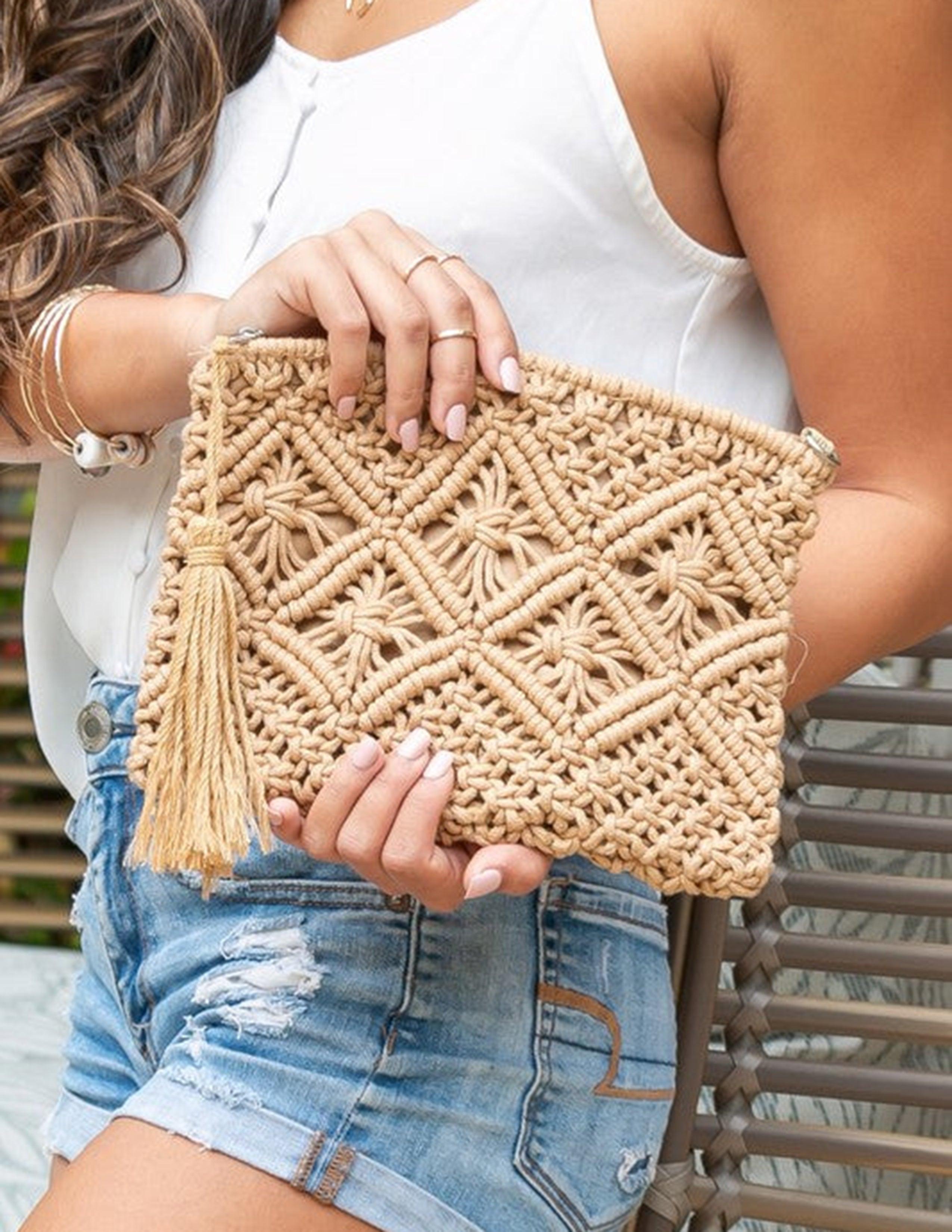 GIULIA | Pochette con nappa in macramè 0