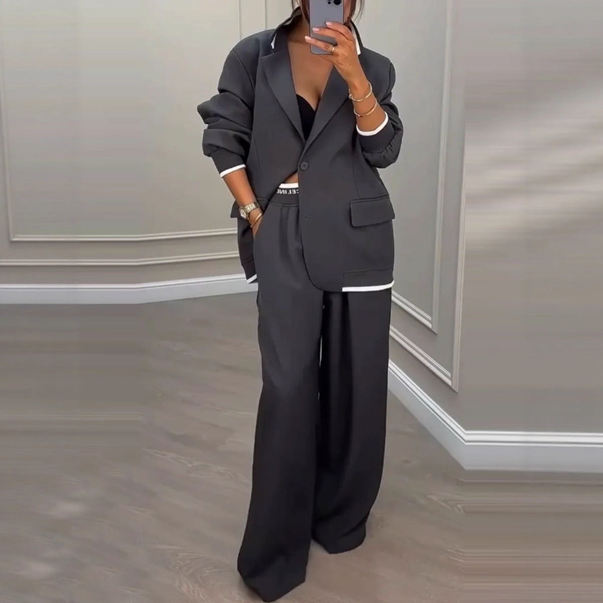 PAMELA | Completo con pantaloni ampi 2